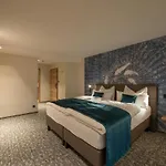 Ohles Lifestyle Hotel *